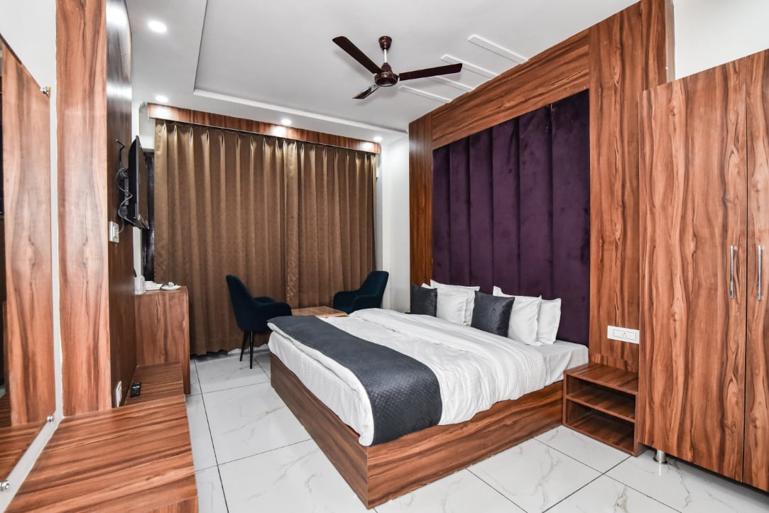 Hotel Dalhousie Deluxe