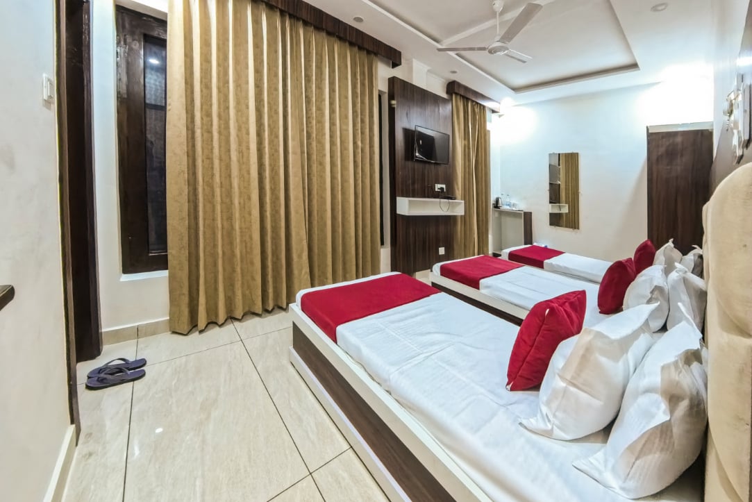 Hotel Dalhousie Deluxe